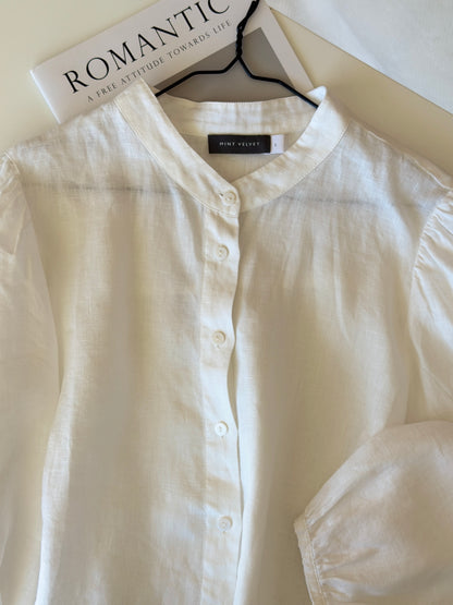 Classic linen blouse in soft white