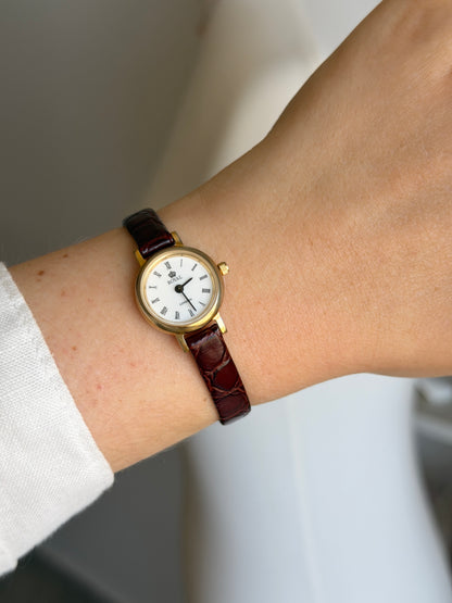 Classic vintage watch with leather strap
