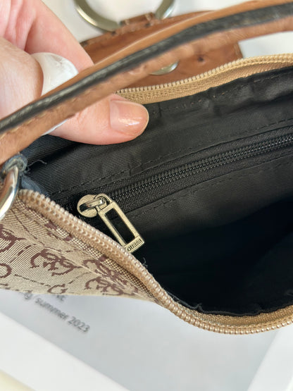 Charming vintage mini Guess bag from 2000s