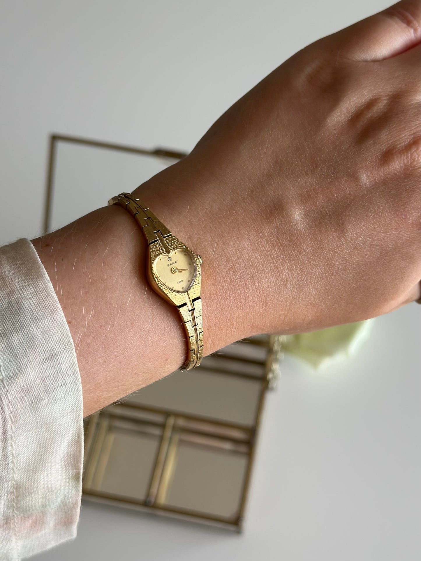 Charming vintage Sekonda watch from the 1960s