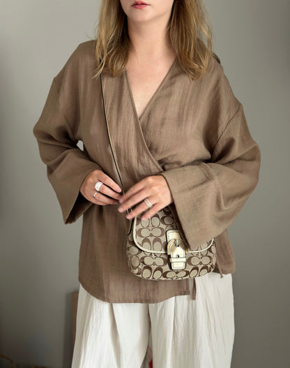 Lovely Coach crossbody bag in signature jacquard canvas