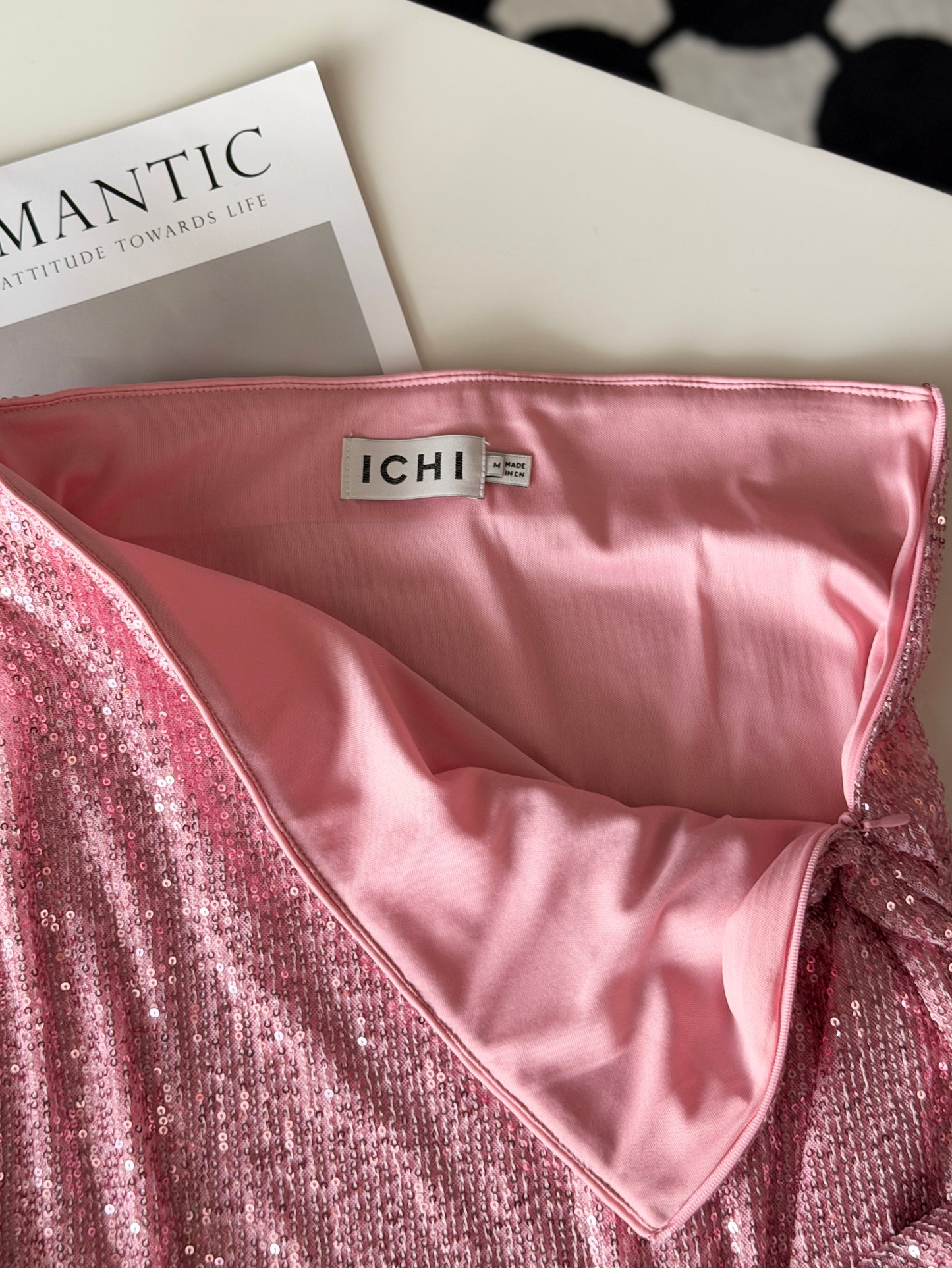 Amazing shimmering pink midi-maxi skirt