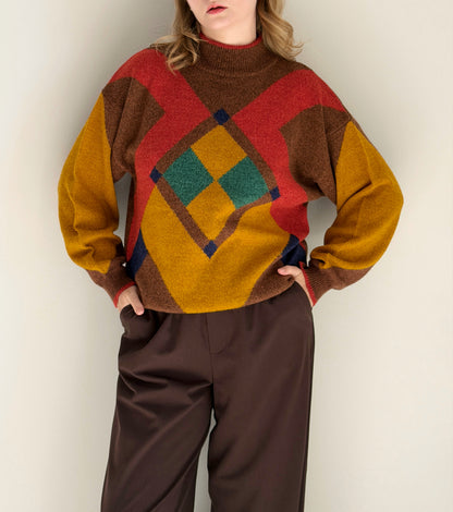 Vintage sweater in a vibrant argyle pattern