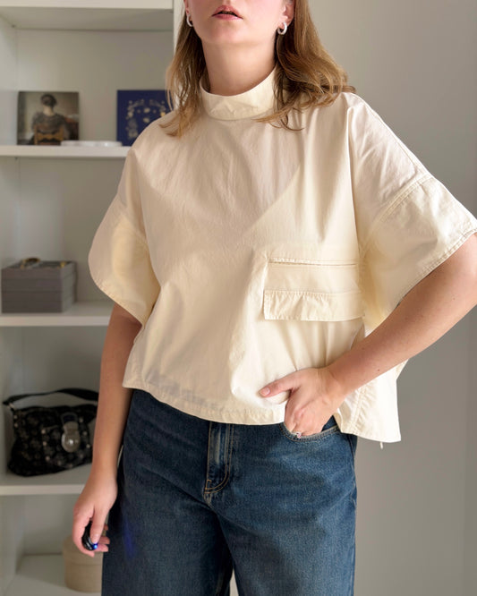 Minimalist cotton top in a soft cream shade