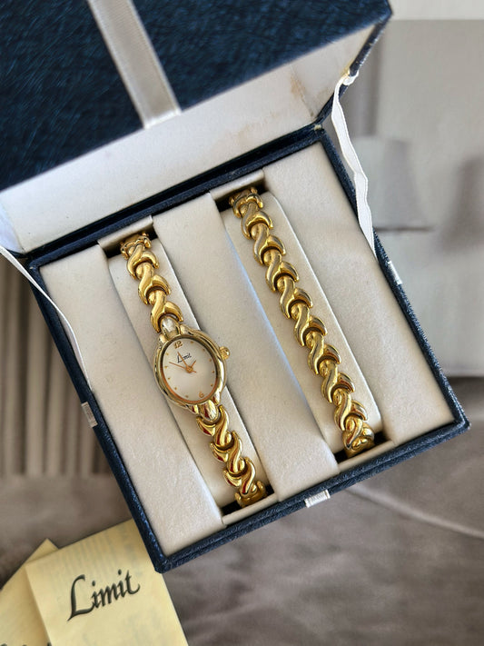 Stunning vintage gold-tone watch and bracelet set Limit