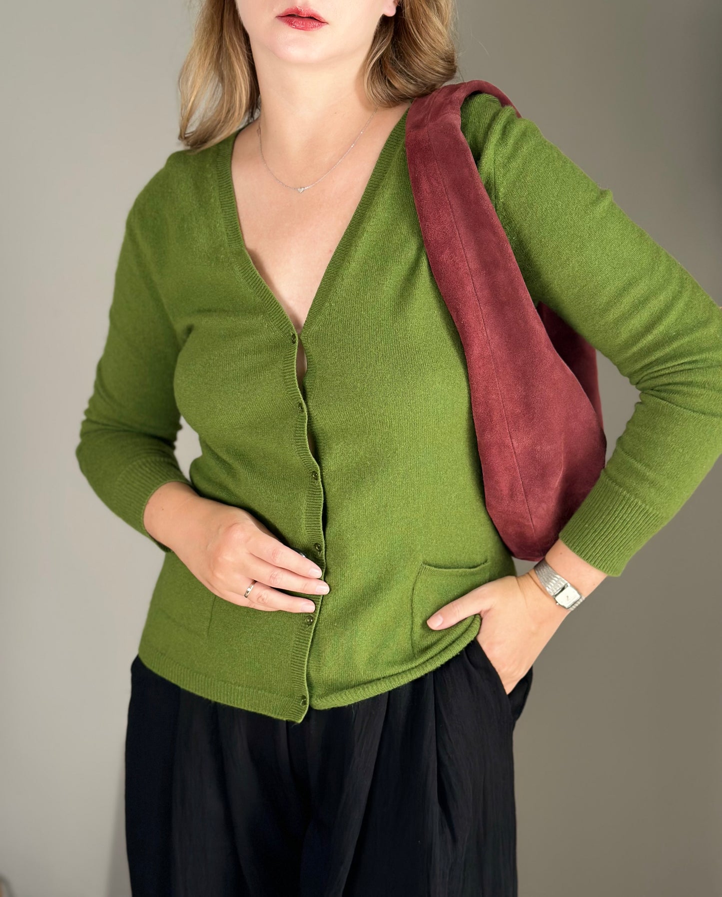 Beautiful green cashmere cardigan