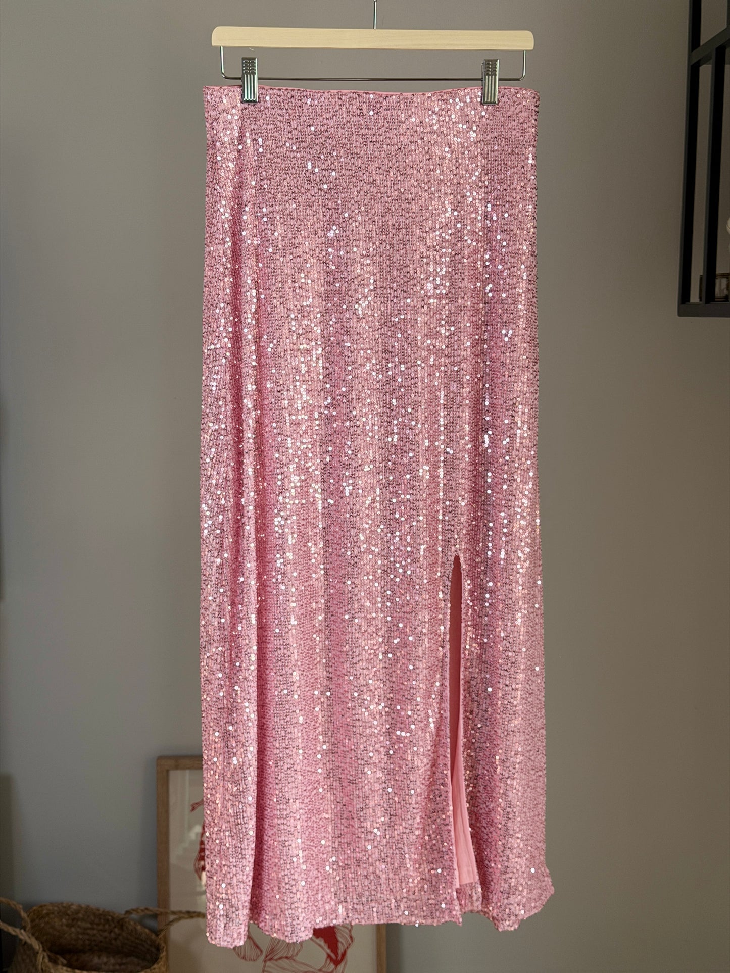 Amazing shimmering pink midi-maxi skirt