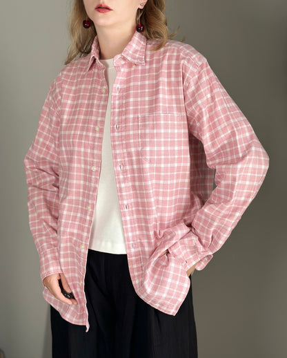 Charming pink and white checkered shirt