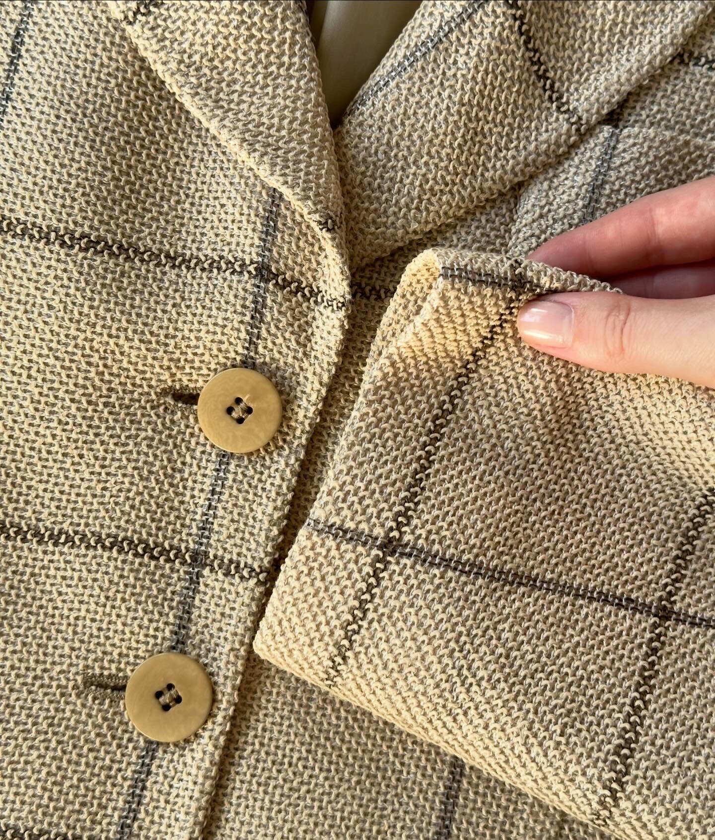 Vintage beige plaid blazer by Mani (Giorgio Armani line)