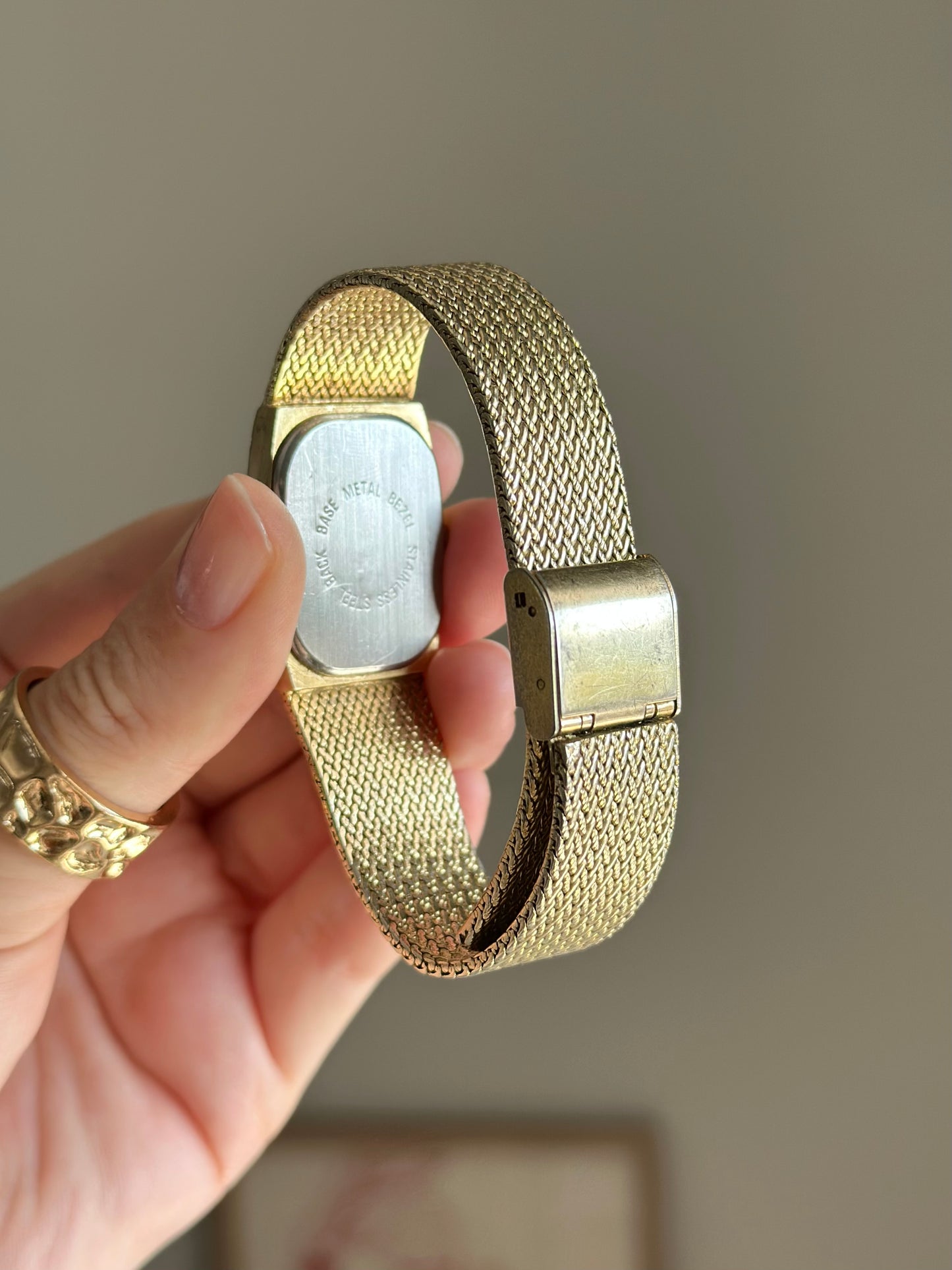 Vintage Lucien Piccard Dufonte watch with gold-tone mesh bracelet