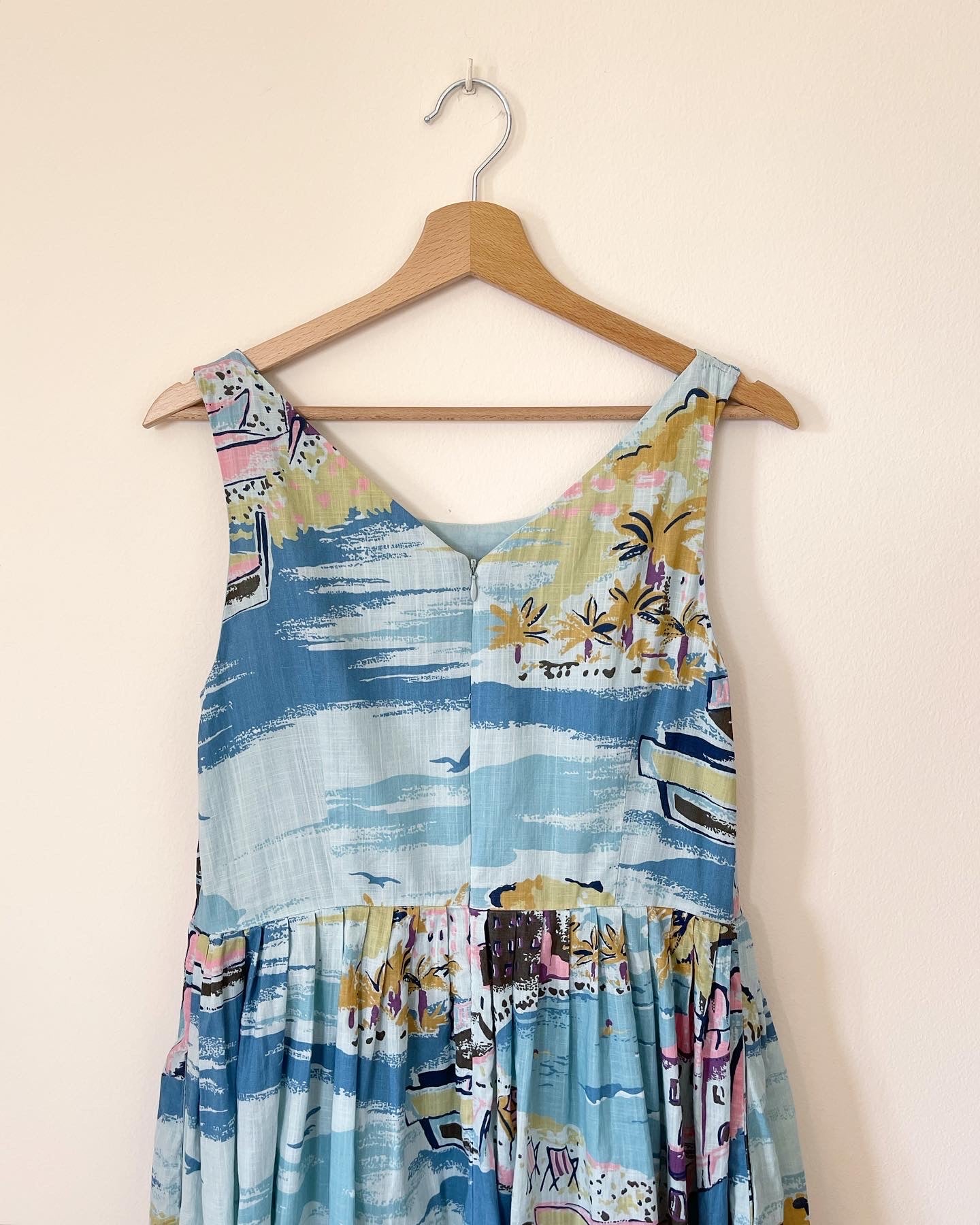 Gorgeous cotton retro style dress