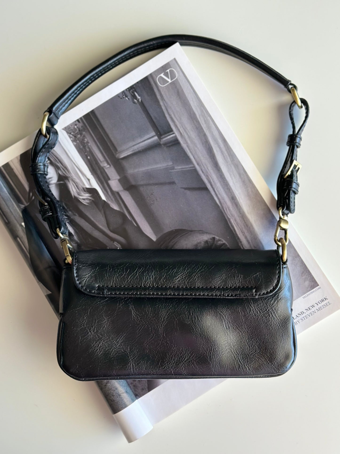 Chic vintage Fiorelli mini shoulder bag
