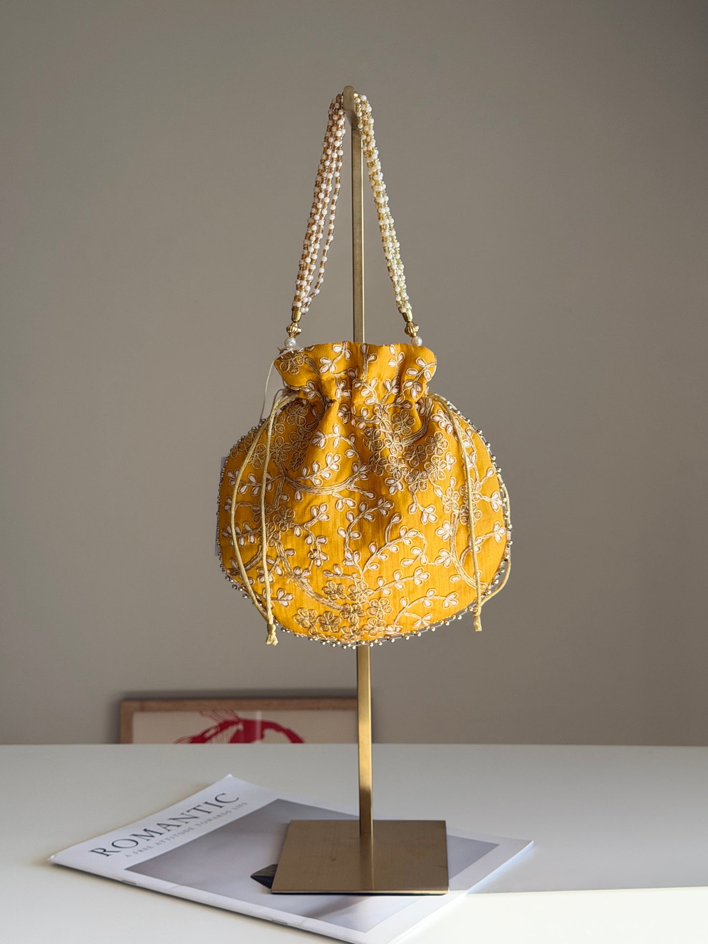 Charming vintage drawstring yellow bag