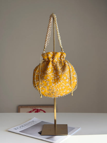 Charming vintage drawstring yellow bag