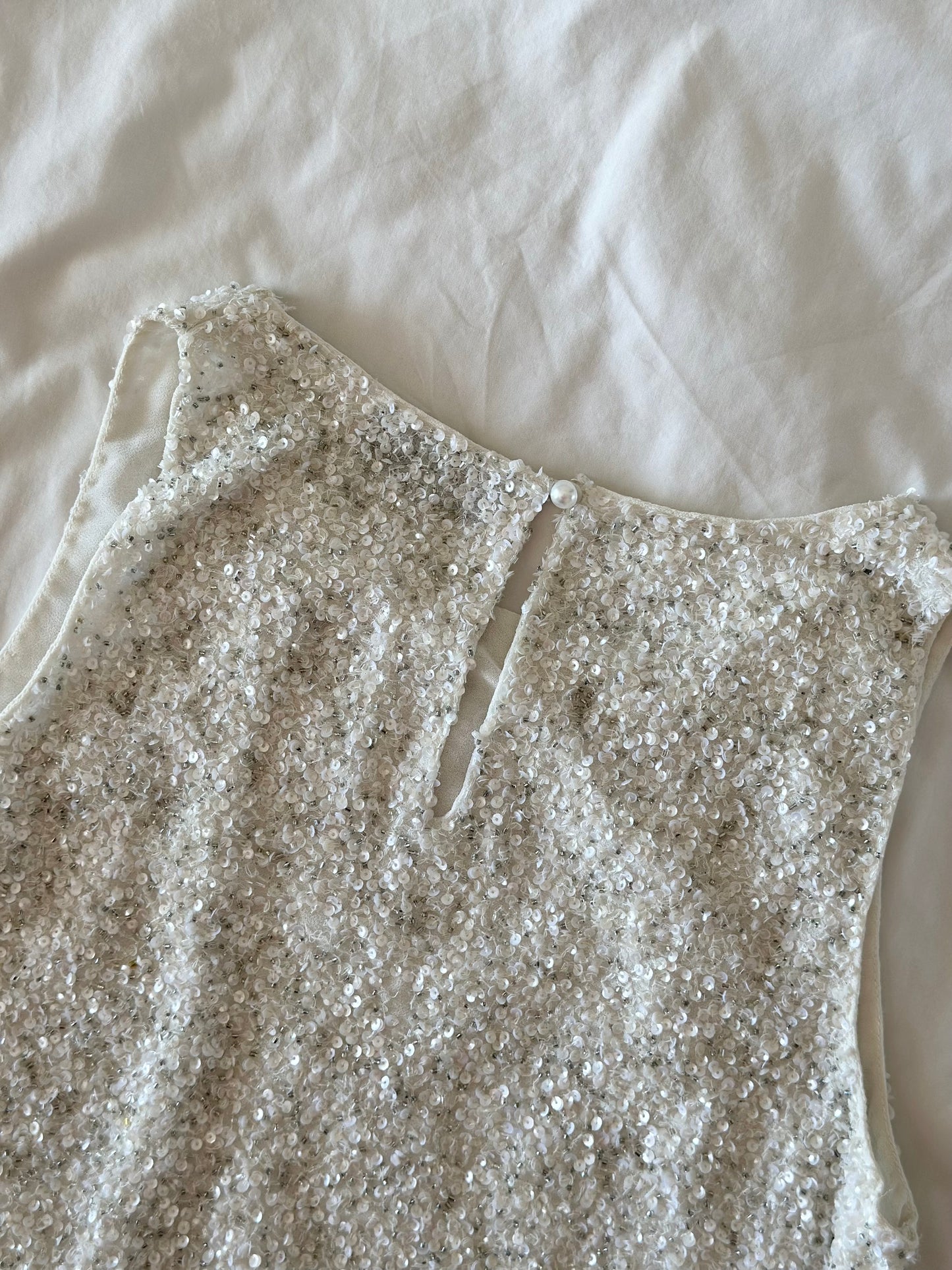 Beautiful vintage top with sequins by Coast