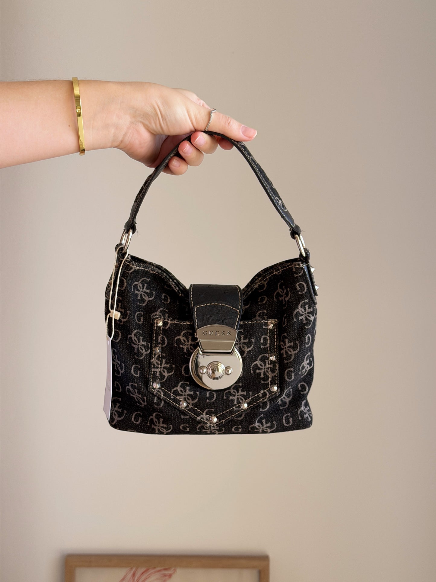 Vintage Guess monogram bag