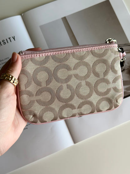 Lovely Y2K Coach beige/pink wristlet