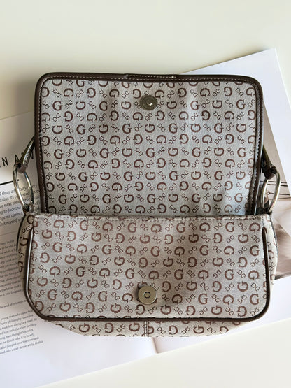 Vintage beige/brown monogram baguette bag Guess