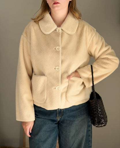 Charming cream faux fur jacket from ICHI
