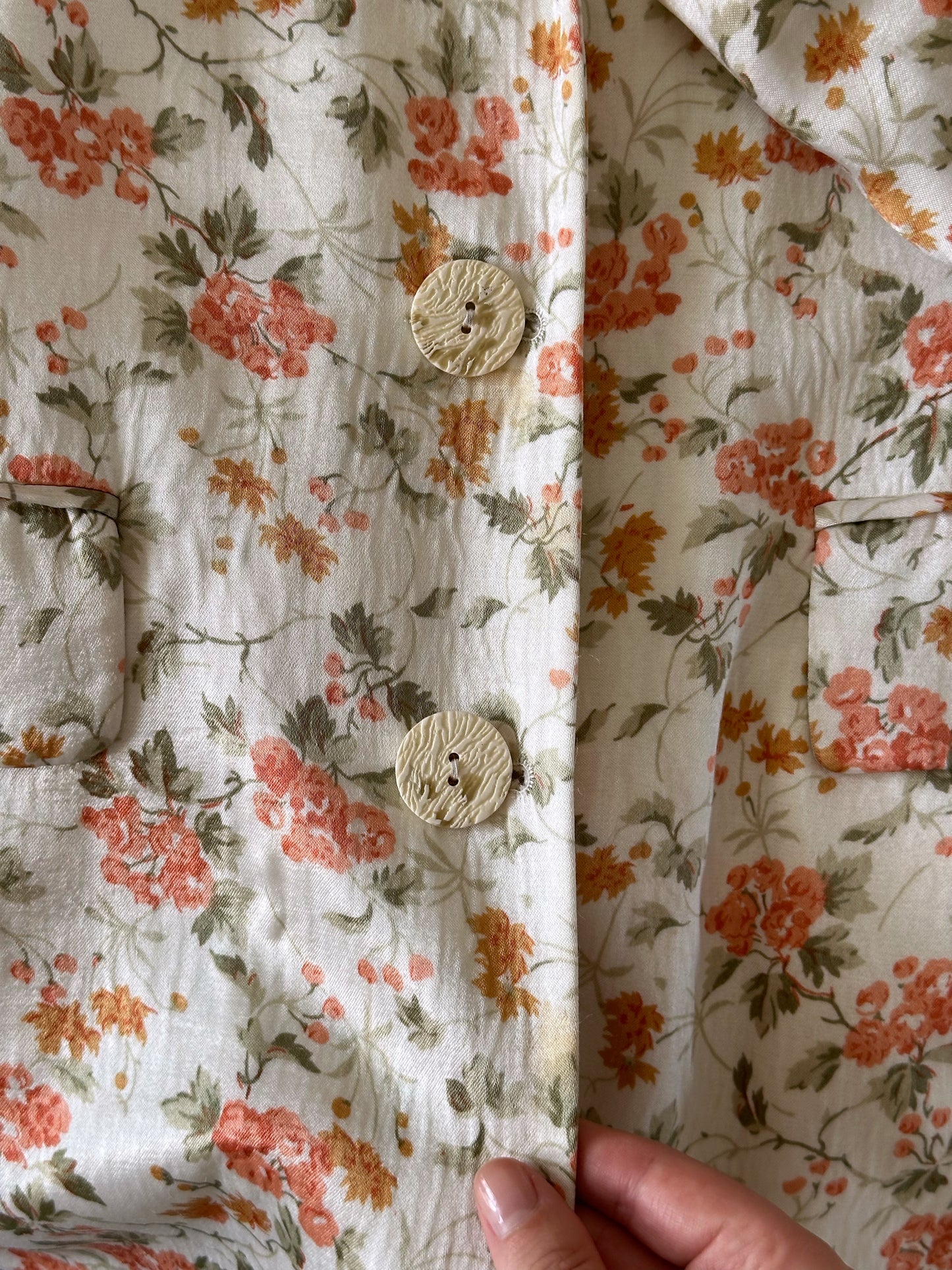 Beautiful vintage satin blazer with floral print