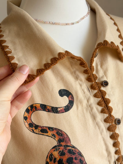 Statement short-sleeve shirt