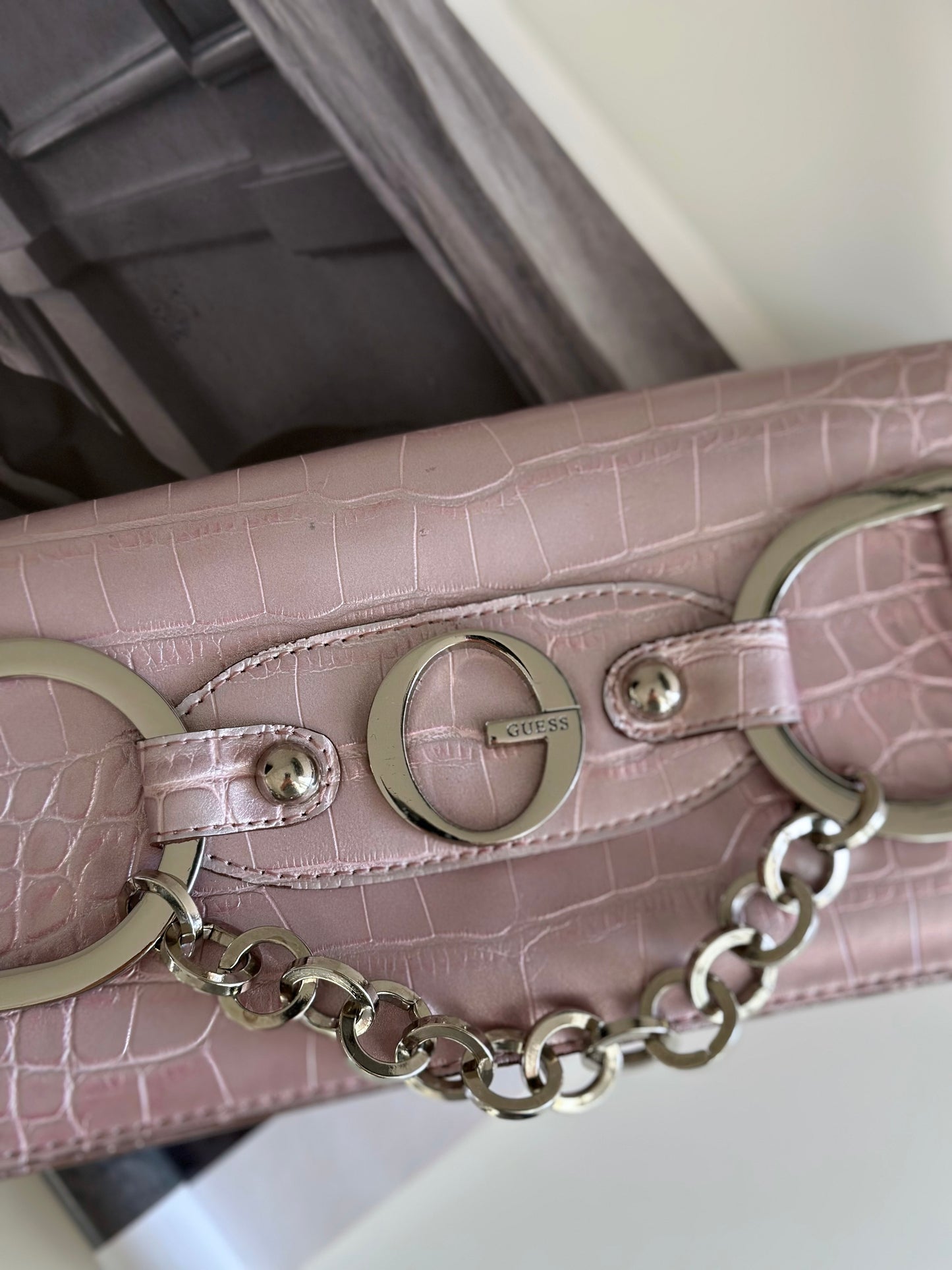 Amazing authentic vintage pink bag Guess