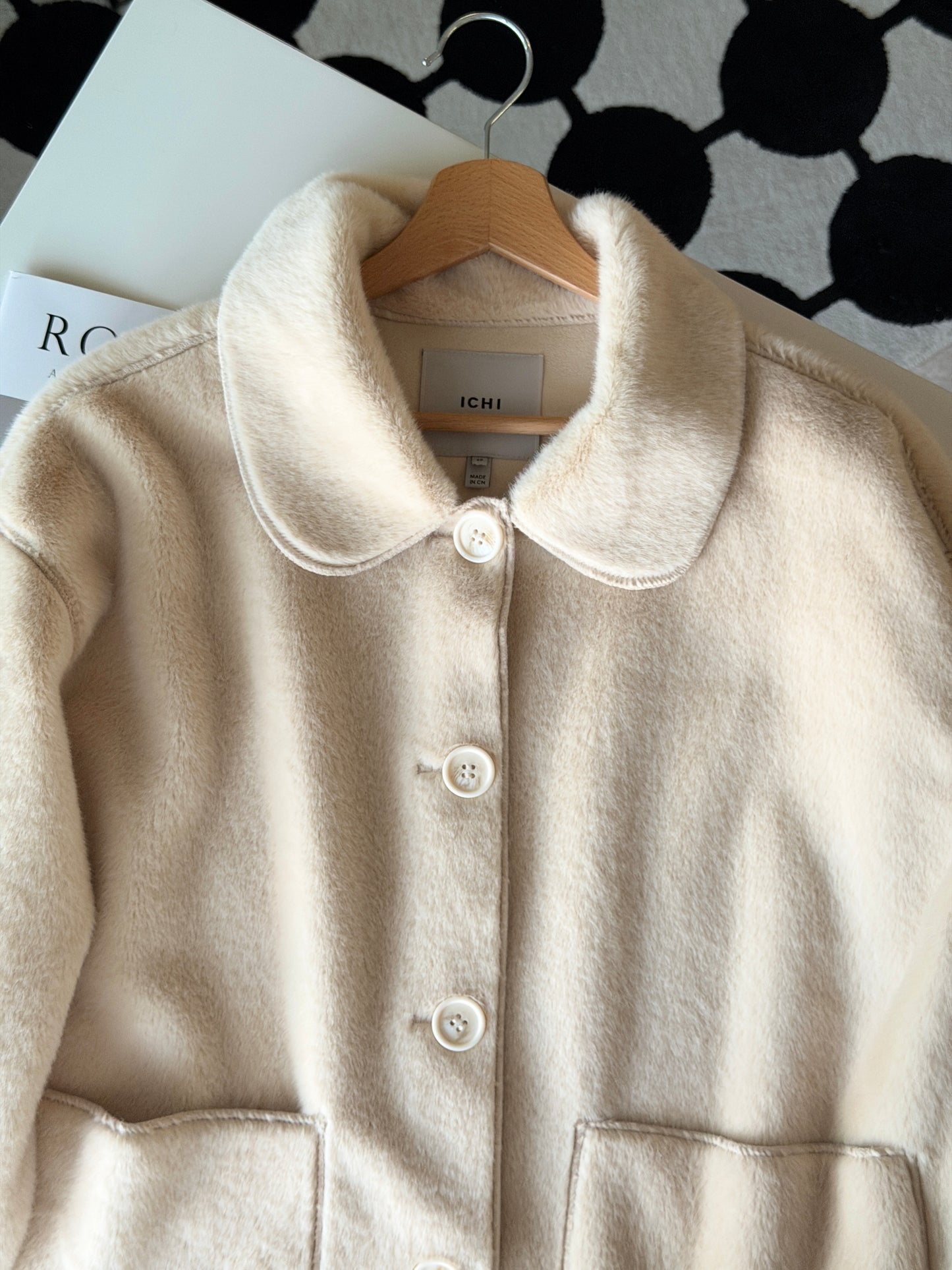 Charming cream faux fur jacket from ICHI