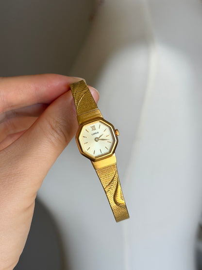 Vintage gold-tone watch Lorus