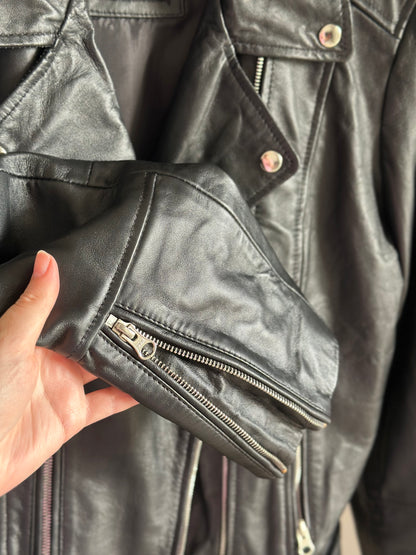 Classic vintage black biker leather  jacket
