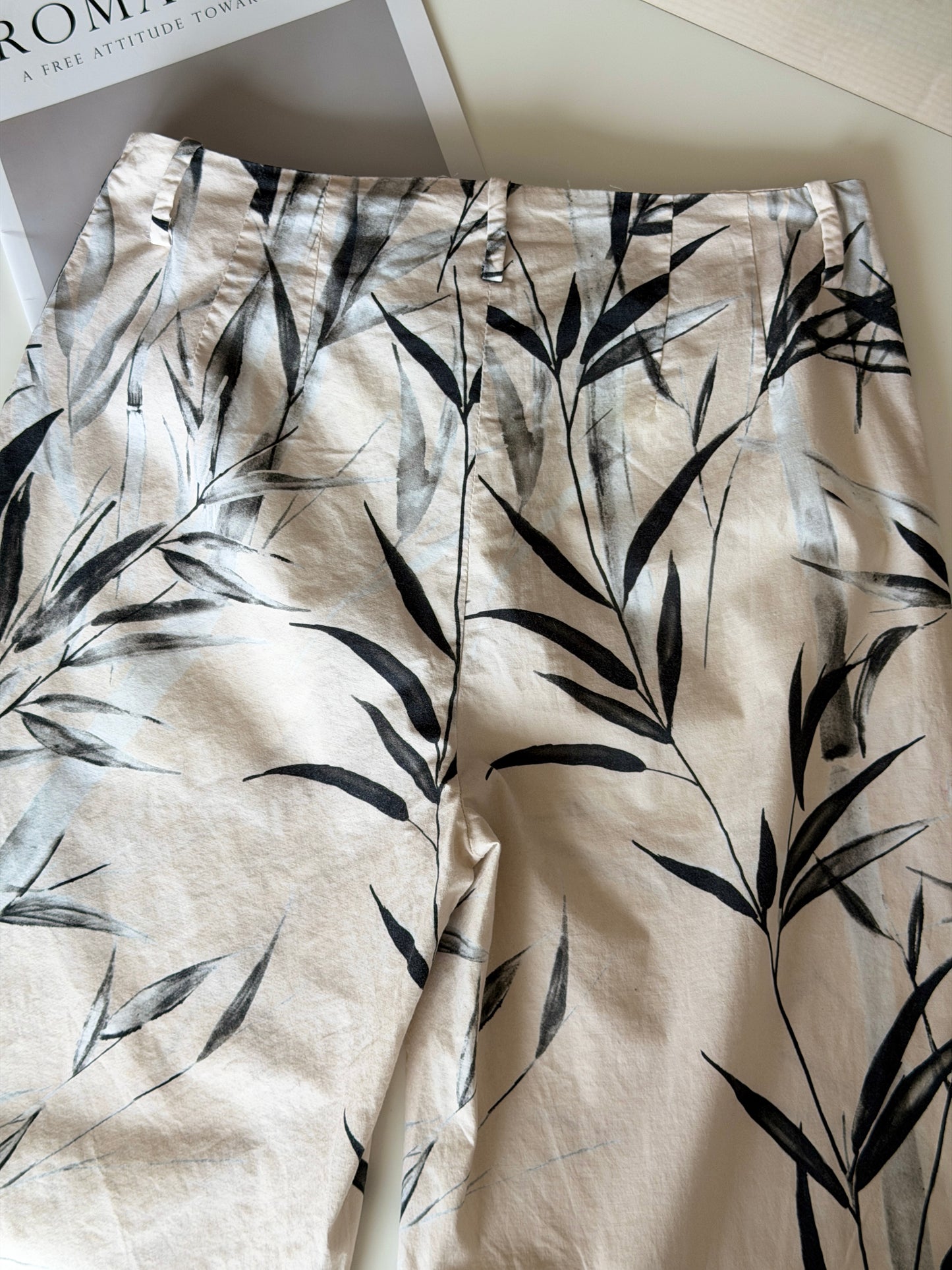 Amazing crop trousers Blumarine