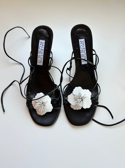 Vintage leather heeled sandals
