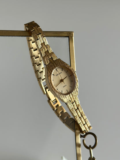 Amazing vintage Sekonda watch with timeless design (late 80s)