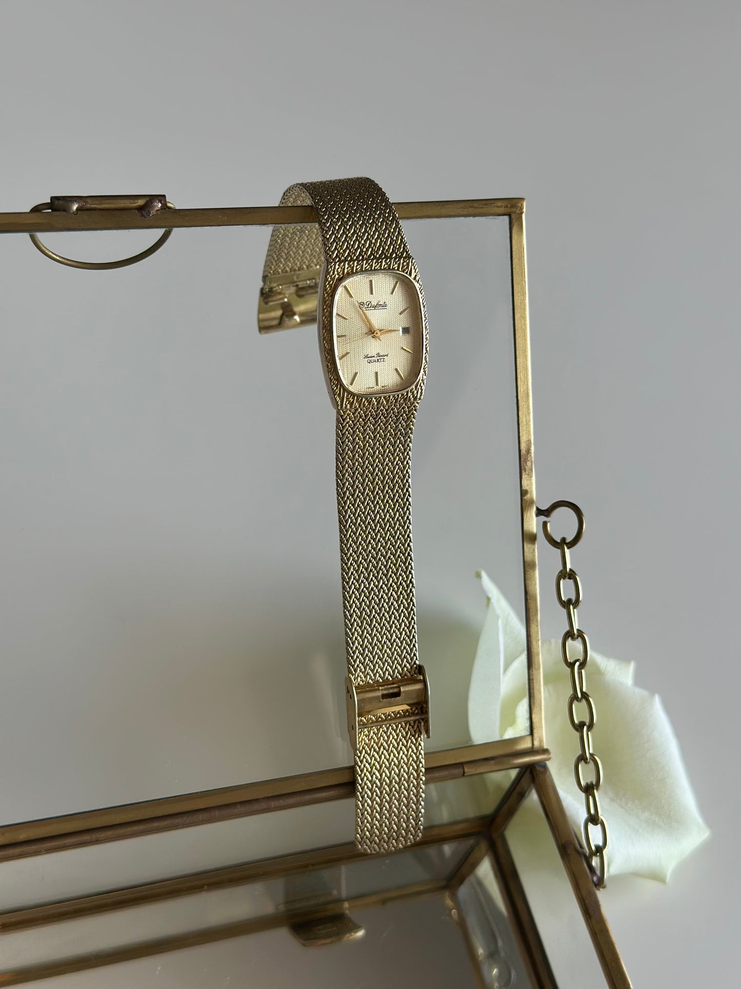 Vintage Lucien Piccard Dufonte watch with gold-tone mesh bracelet