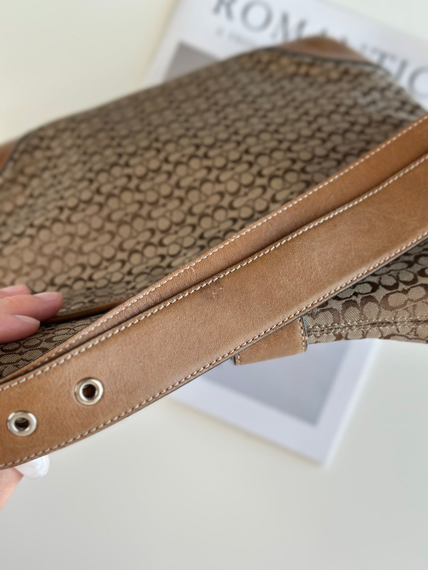 Stunning vintage Coach shoulder bag