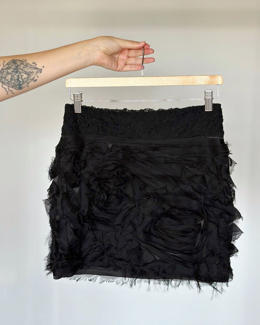 Stunning vintage silk mini skirt 🖤