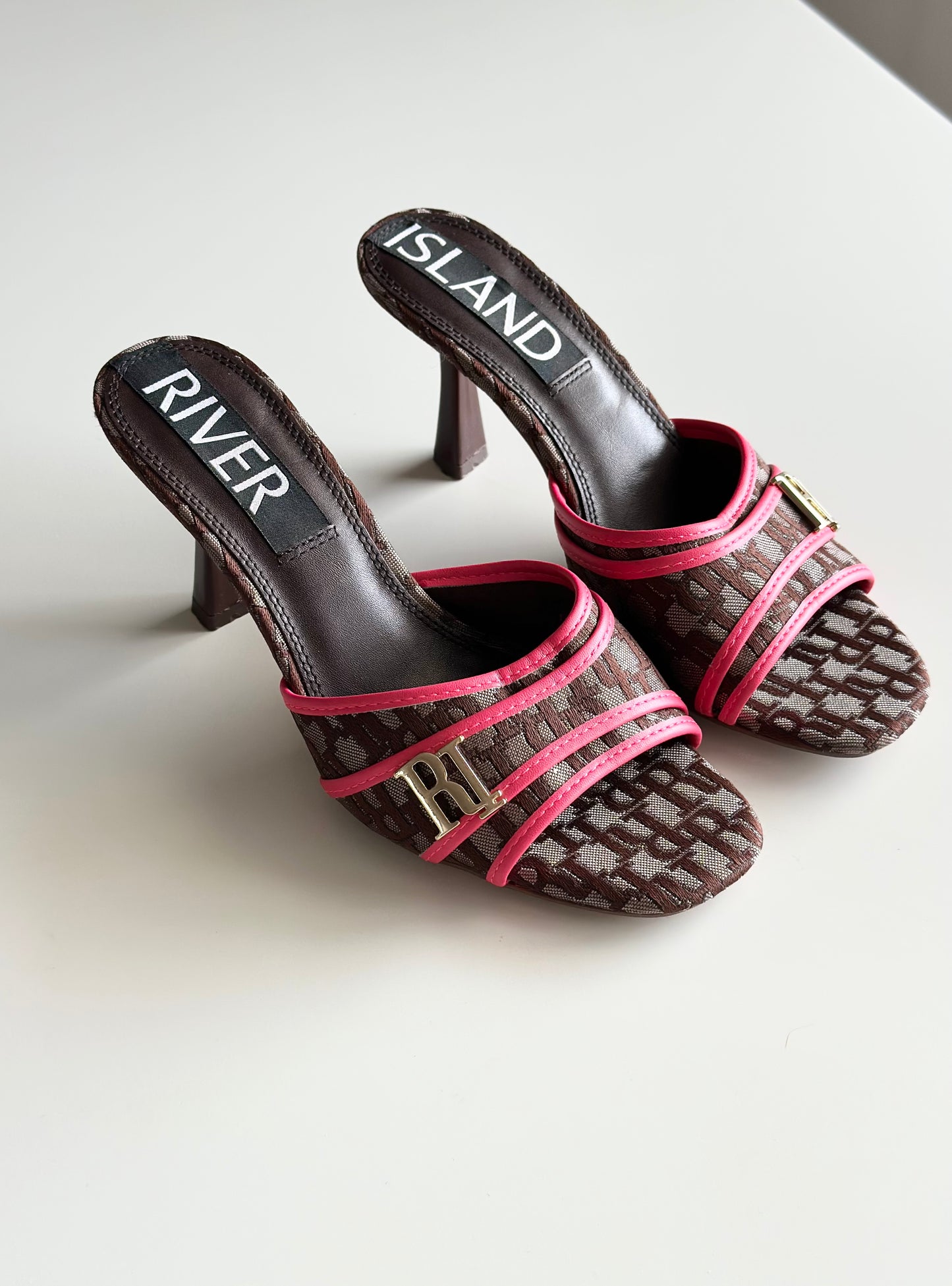 Striking River Island mules