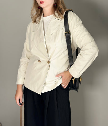 Elegant off-white vintage cotton jacket with belt