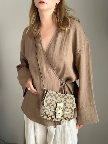 Lovely Coach crossbody bag in signature jacquard canvas