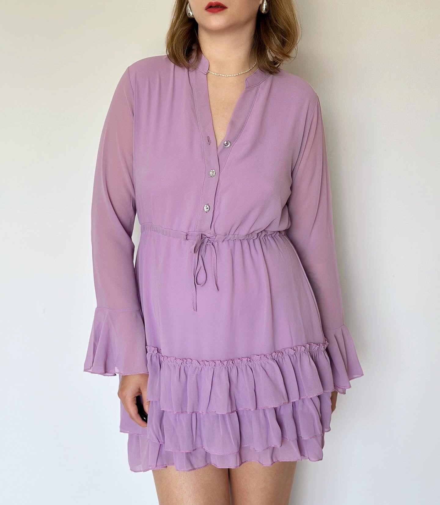 Romantic lilac mini dress with ruffles