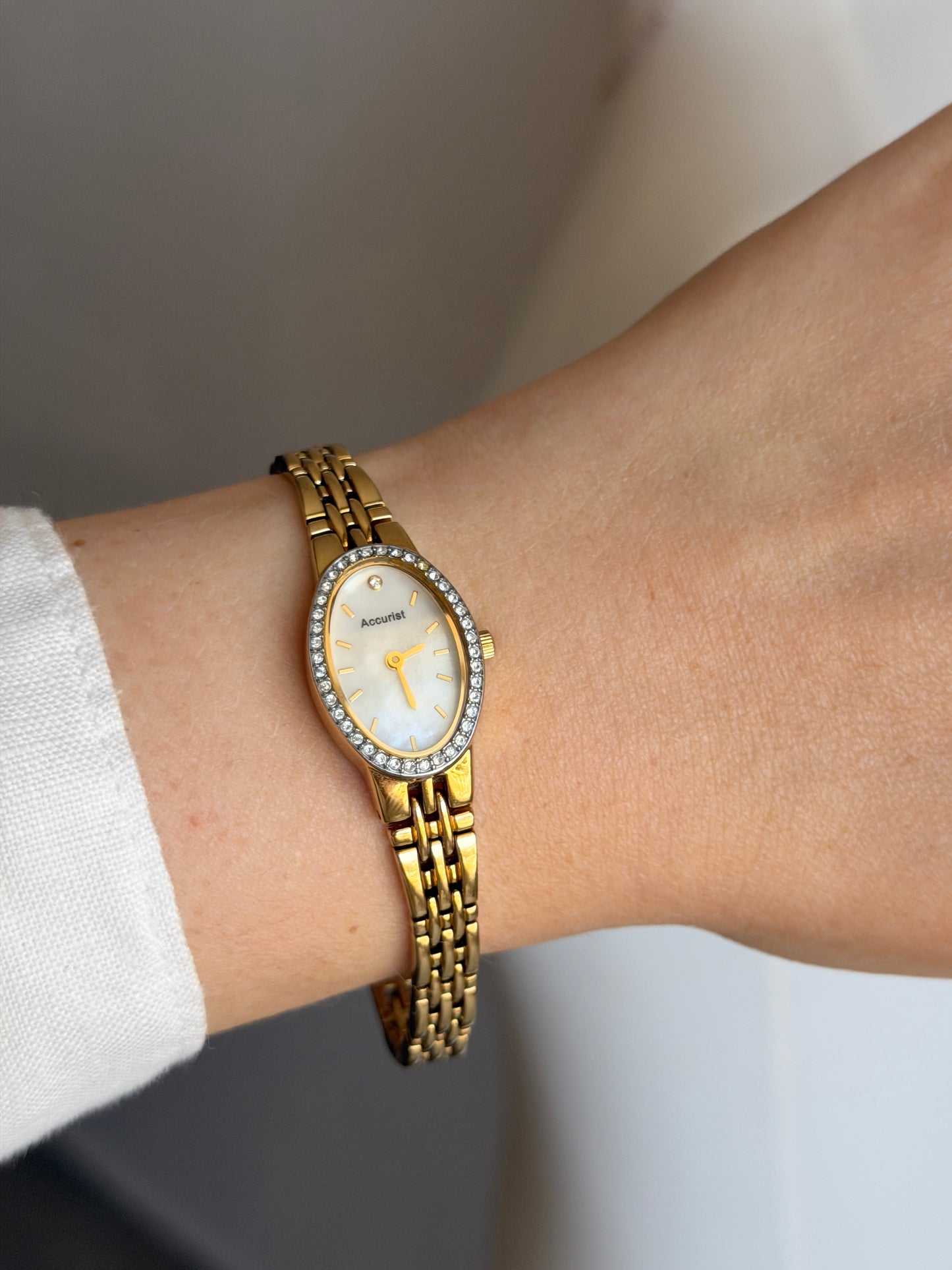 Amazing vintage gold-tone watch Accurist with crystals