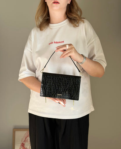 Chic DKNY leather clutch wallet