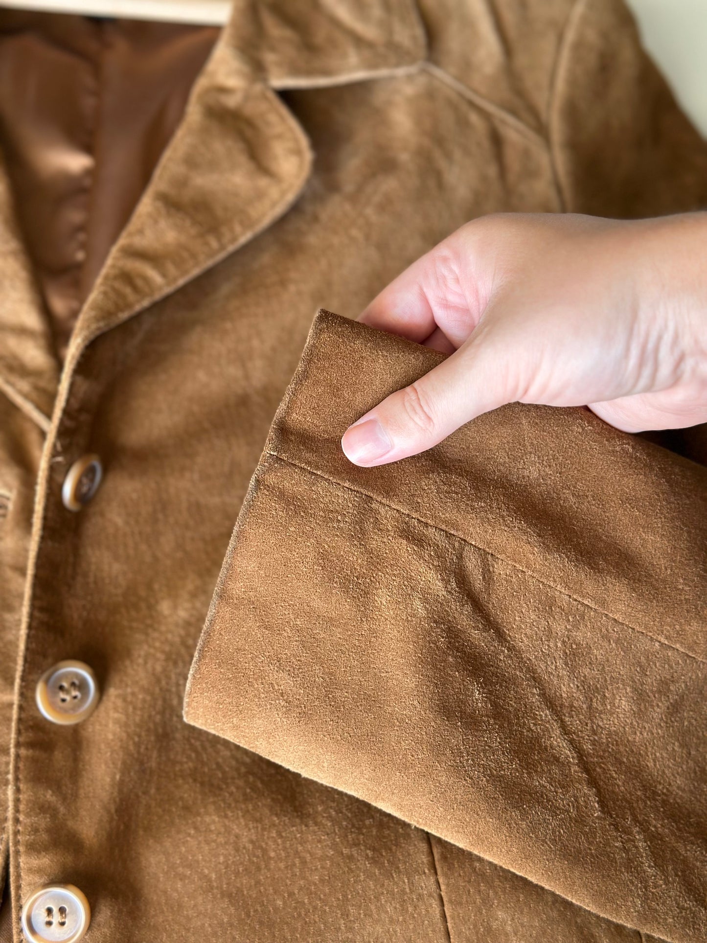 Beautiful vintage soft suede blazer