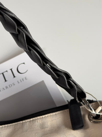 Stylish vintage DKNY cream shoulder bag