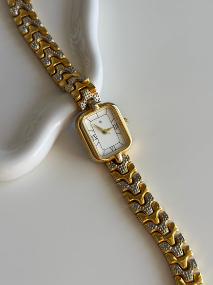 Elegant vintage watch with two-tone finish