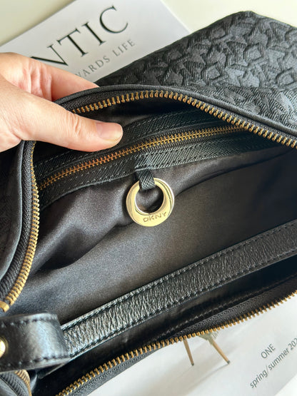 Sophisticated vintage DKNY shoulder hobo bag
