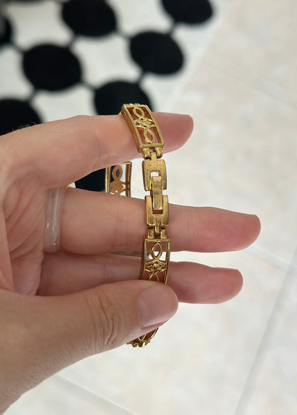 Charming vintage Sekonda watch