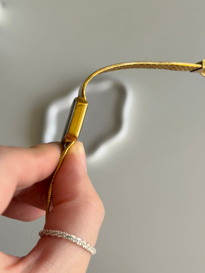 Elegant vintage Accurist gold-tone watch