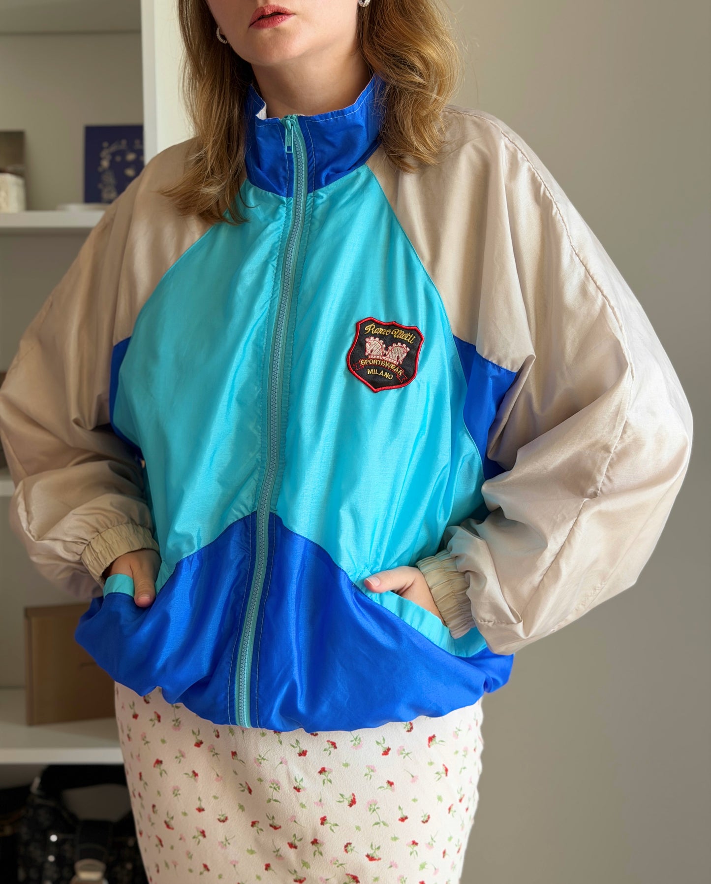 Vintage colour-block light windbreaker