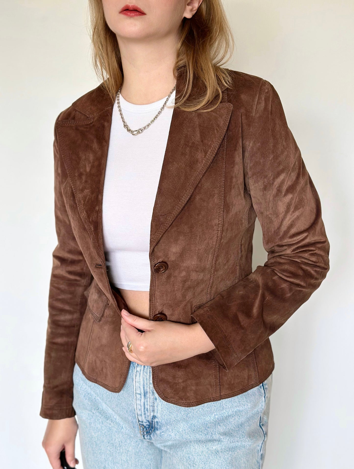 Stylish vintage 100% leather brown jacket