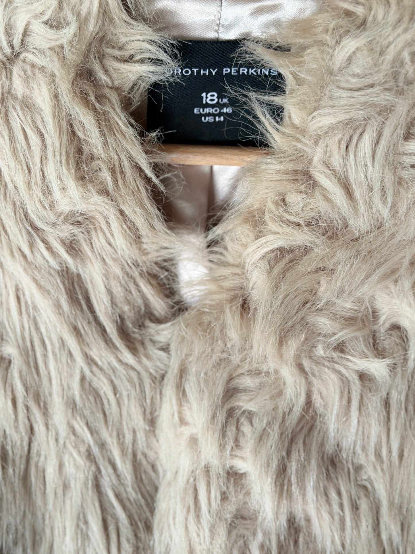 Stylish faux fur jacket from Dorothy Perkins
